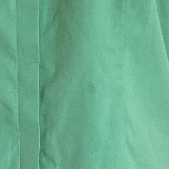 Green Sleeveless Women's Top - Picture 11 of 13